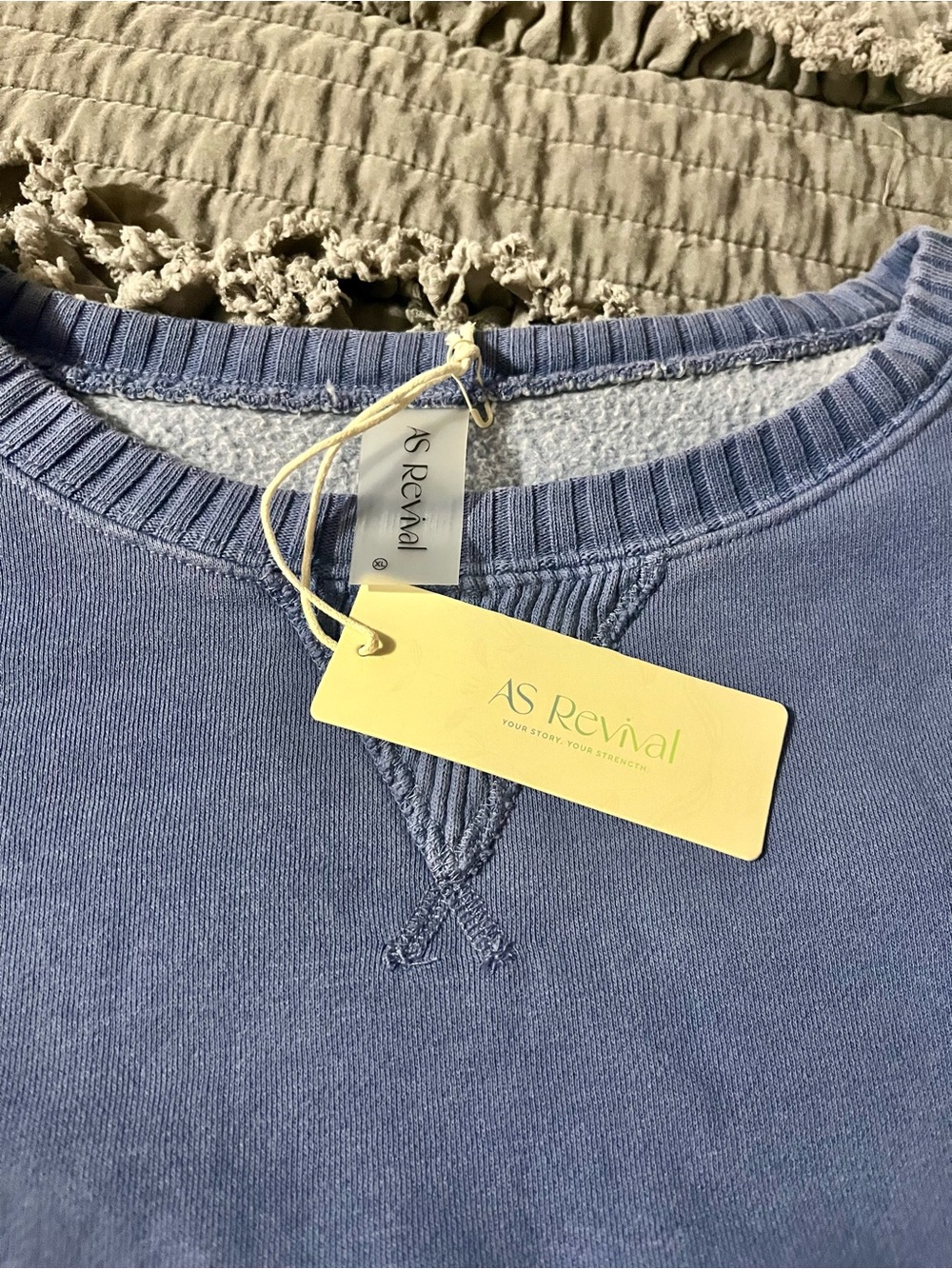 NWT Altar’d State Oversized Sweatshirt - XL - Picture 5 of 11